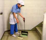 5.床の掃き掃除